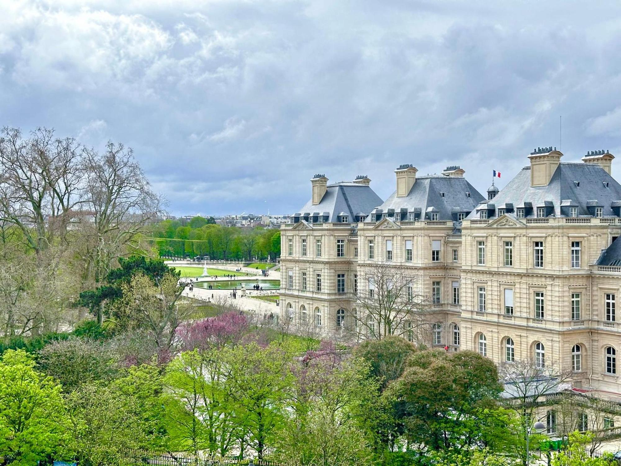 Appartement Spacious & Luxurious Parijs