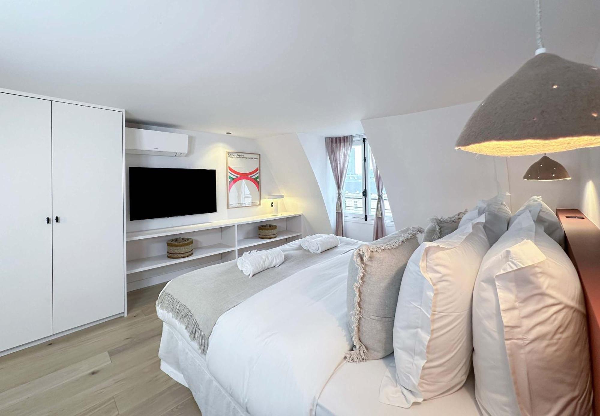 Appartement Spacious & Luxurious Parijs